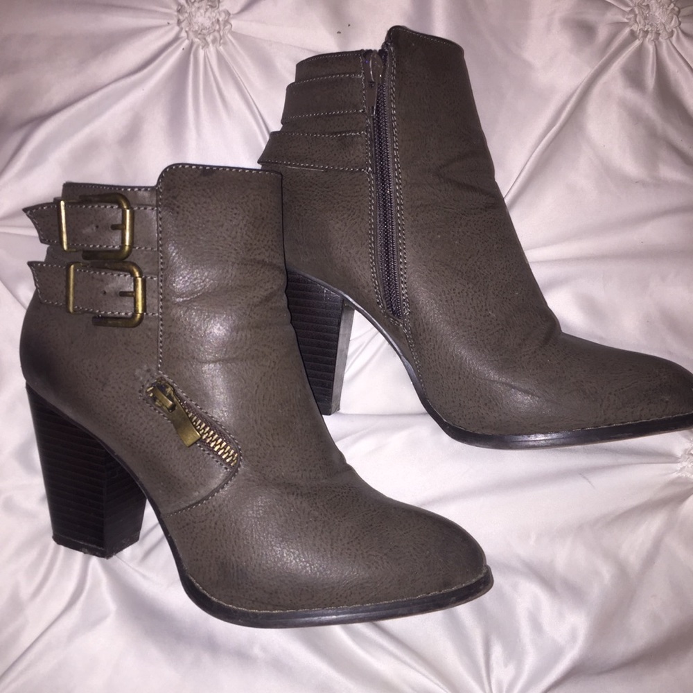 Army green ankle boots